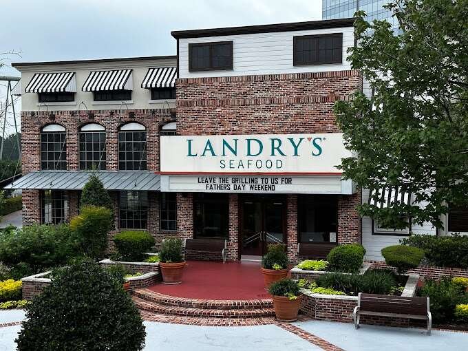 Landry's Seafood House - 10 Best Restaurants in the Woodlands (2023)