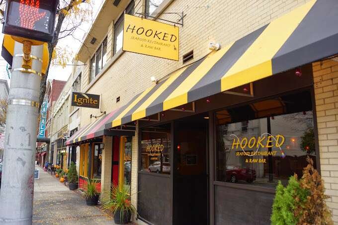 Hooked Seafood Restaurant - 10 Best Restaurants in Manchester NH (2023)